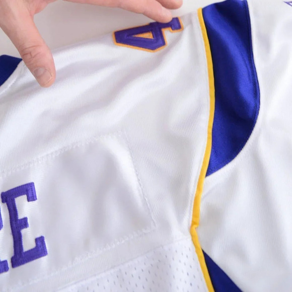 Reebok NFL Equipment Womans Minnesota Vikings Brett Favre Jersey Size Medium - Picture 5 of 15